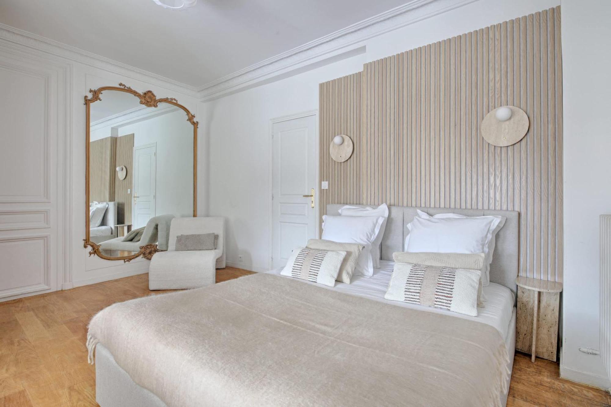 Apartment Tuileries Saint Honore 6p Ac By Melvane *